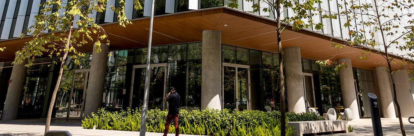 Enhancing Corporate Campus Navigation with Digital Wayfinding Solutions